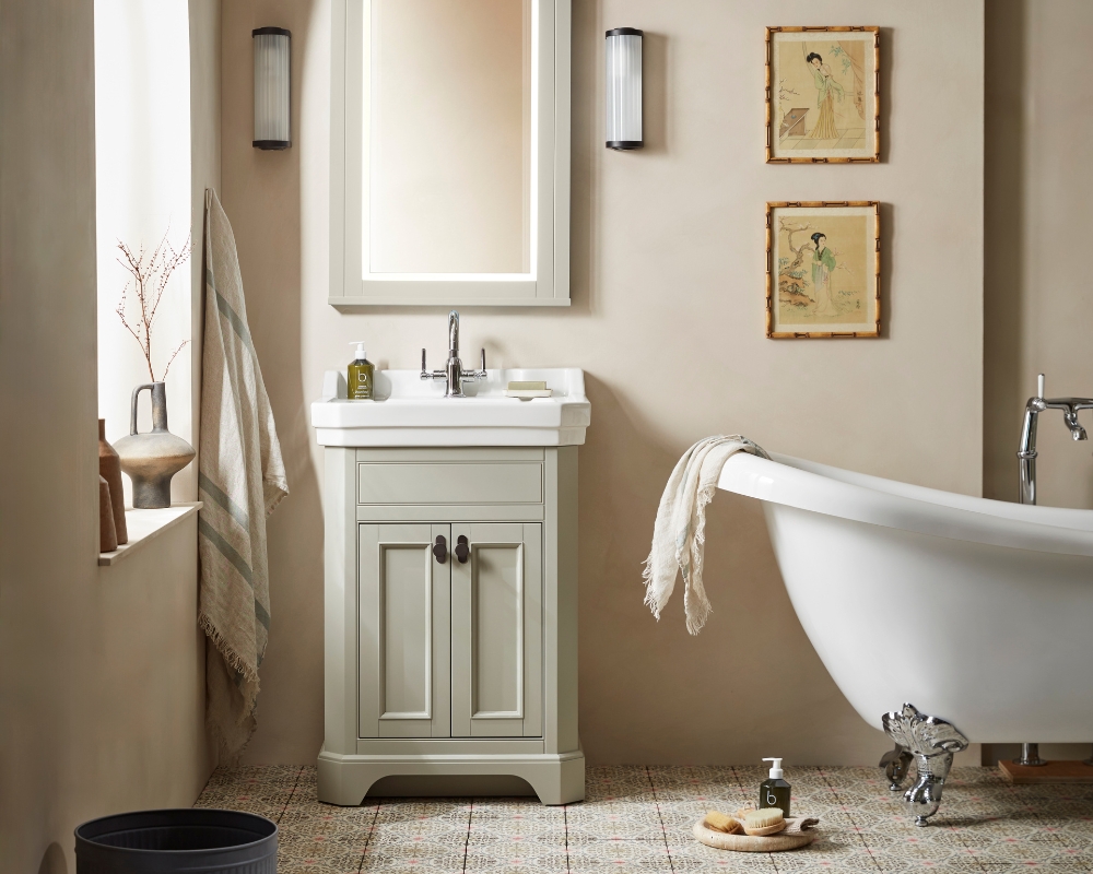 image of tavistock vitoria floorstanding unit showing regency style bathroom