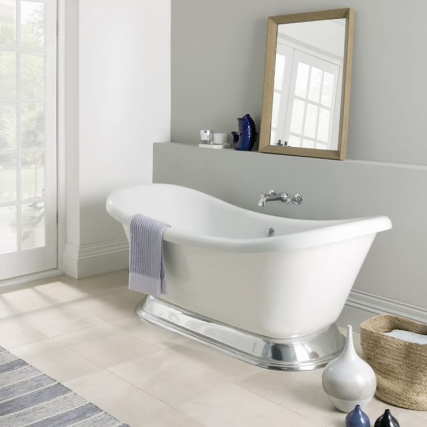 BC Designs Freestanding Boat Bath With Aluminium Plinth - Image 1